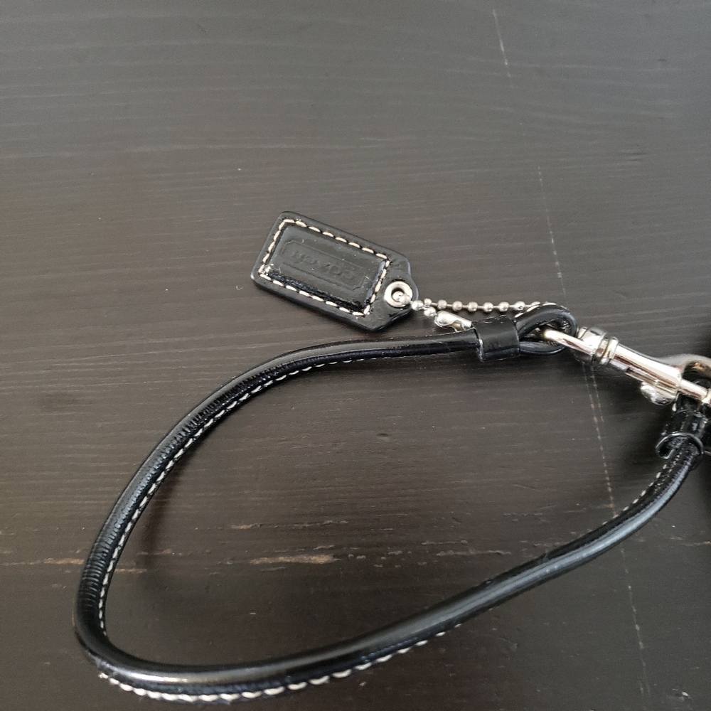 Wristlet
